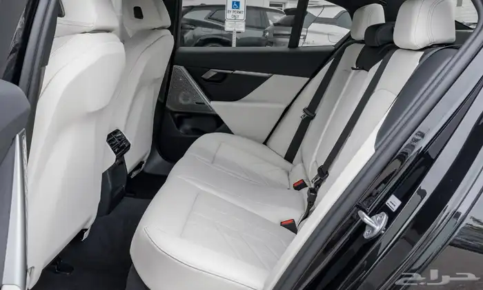 بي ام دبليو 530i x drive موديل 2025 7