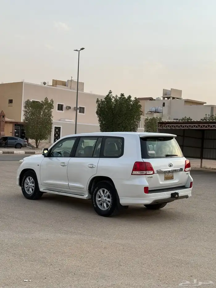 لاندكروزر VXR 2009 9
