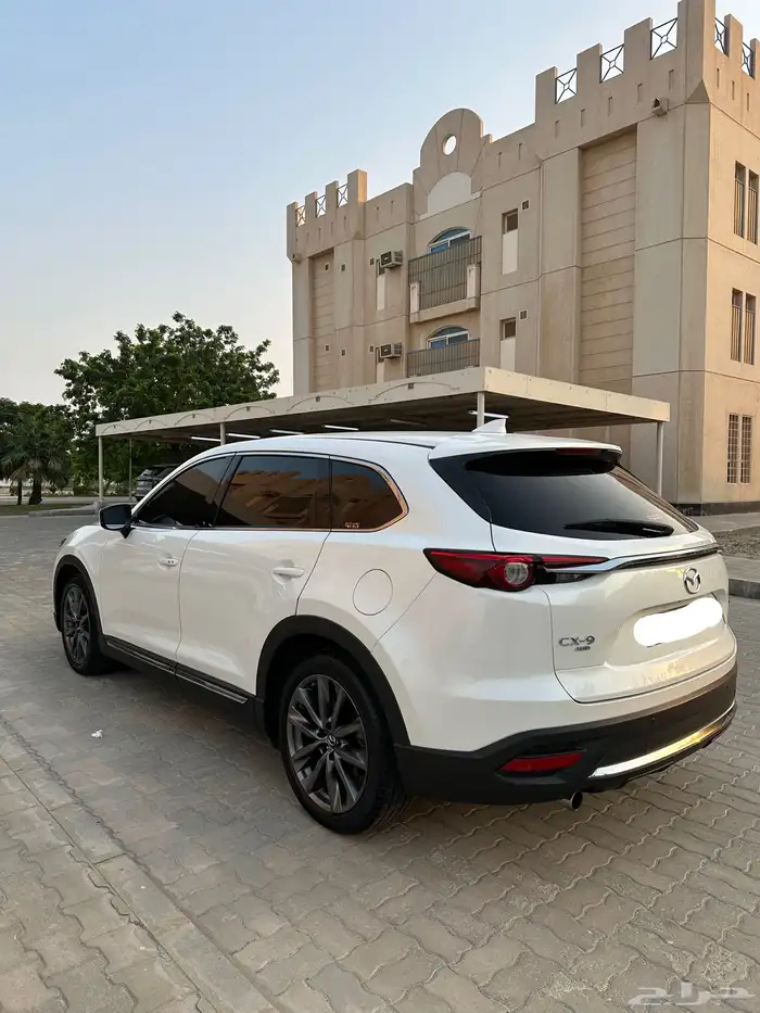 مازدا cx9 فئة سيجنتشر 1