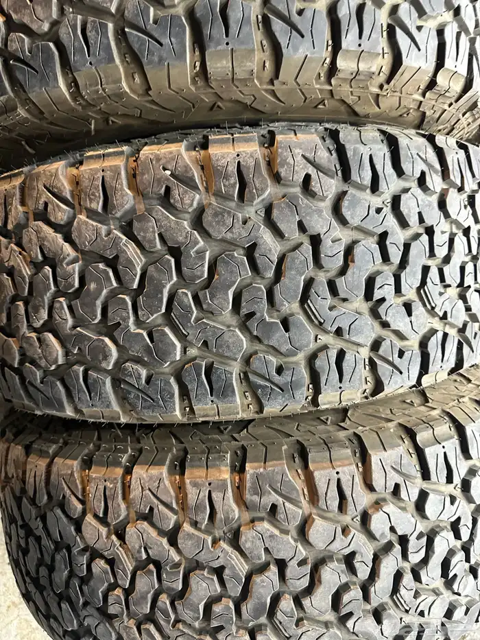 كفرات فيرتش حجري مقاس 285 70 17 22