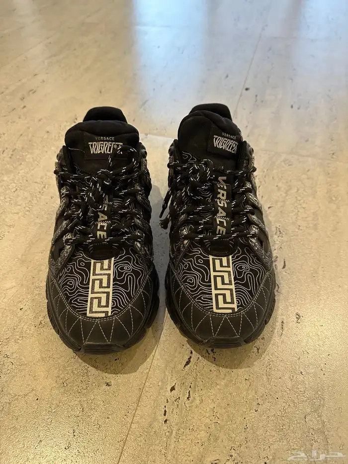 جزمة فيرزاتشي اصليه - Versace sneaker original 0
