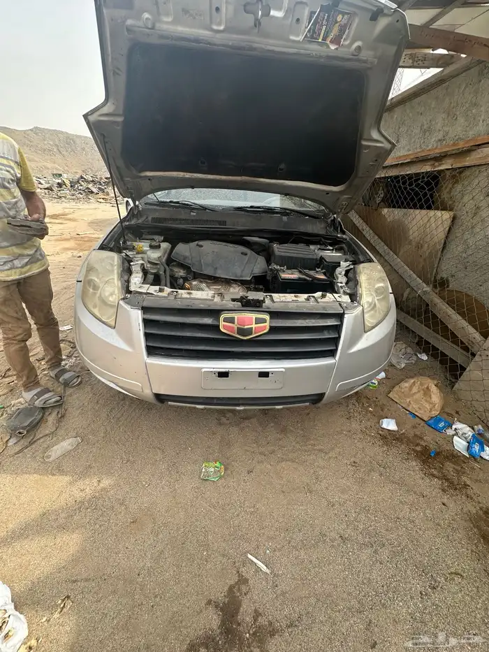 جيلي Gx7 suv قطع غيار تشليح 6