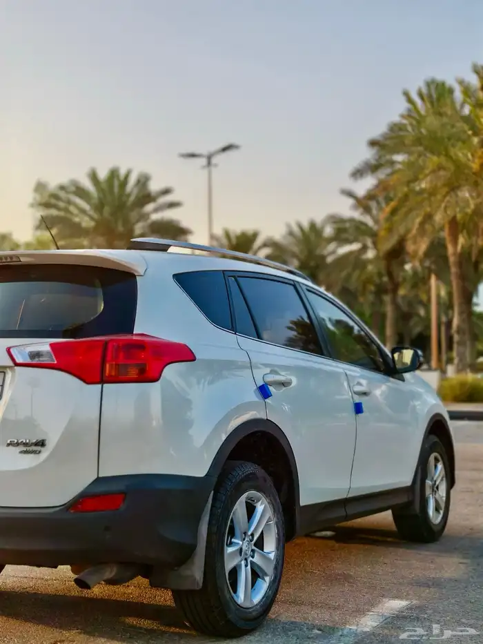 تايوتا رافور 2015 فل كامل VX كاش او اقساط 11