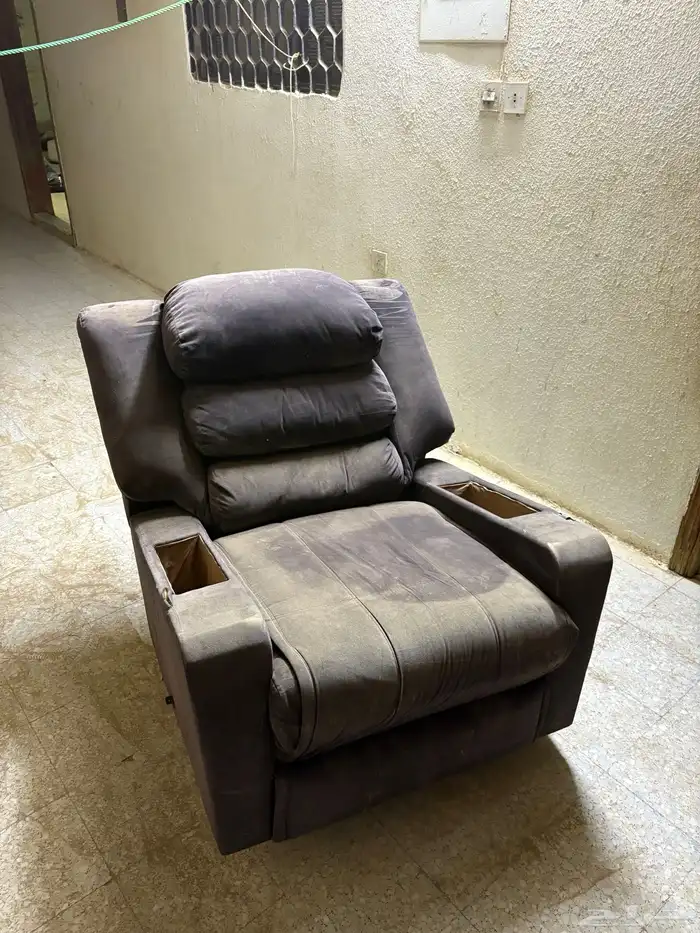 للبيع اثاث 4