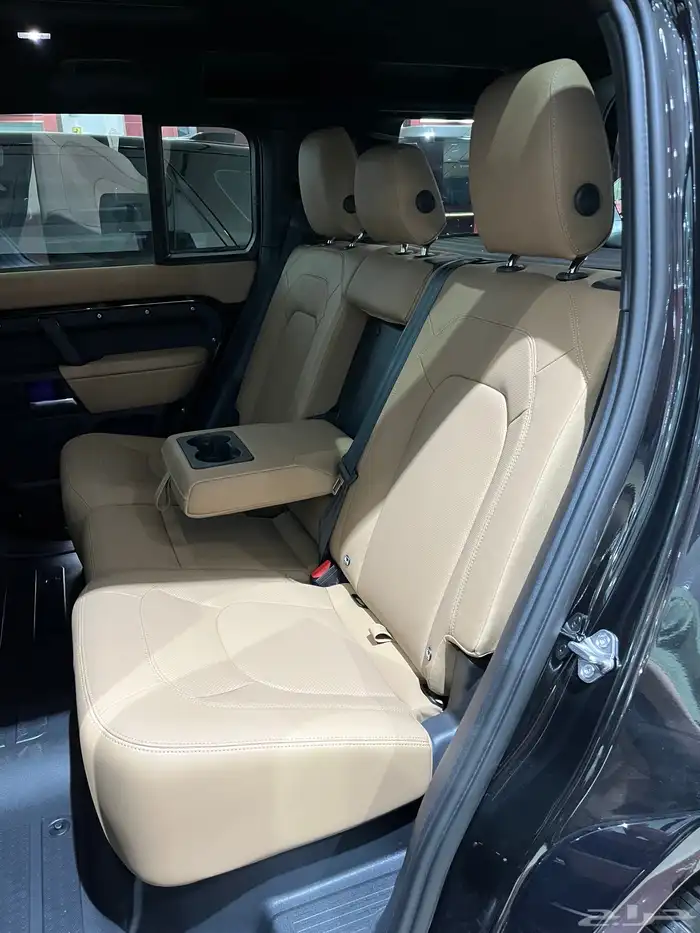 ديفيندر HSE X-dynamic v6 2025 7