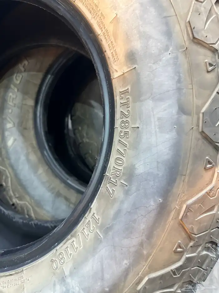 كفرات فيرتش حجري مقاس 285 70 17 7