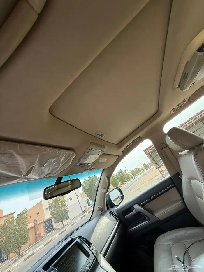 لاندكروزر VXR 2009 16