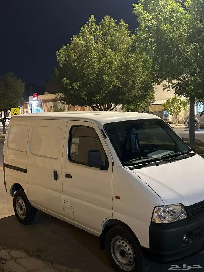 سزوكي ايكو 2025 0