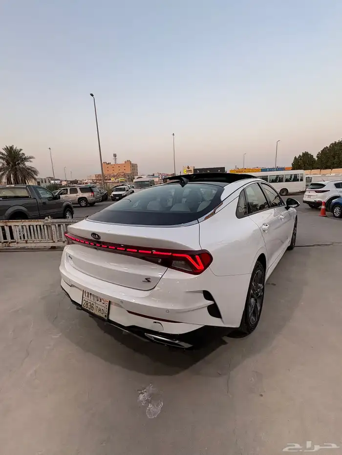 كيا K5 2021 نص فل 1