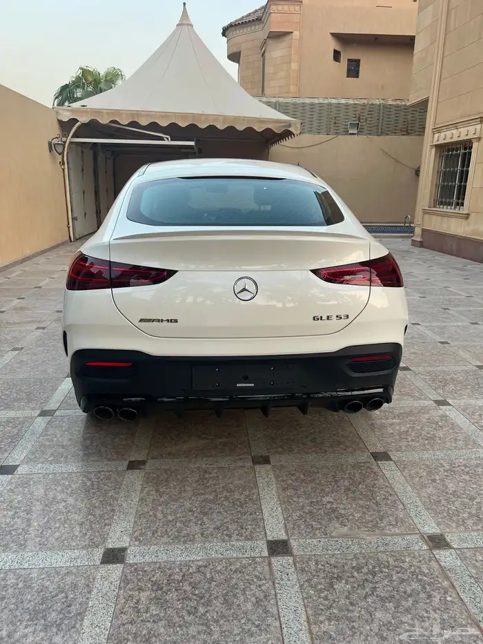 مرسيدس GLE53 AMG موديل 2025 جديد خليجي 18