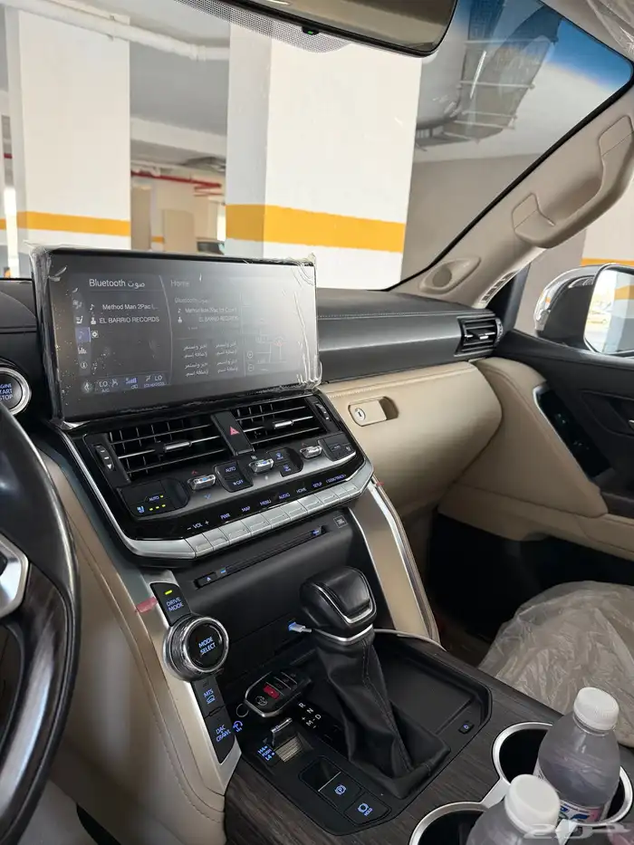 لاندكروزر VXR 2023 وارد وليد نظيف منوه للمستخدم 10