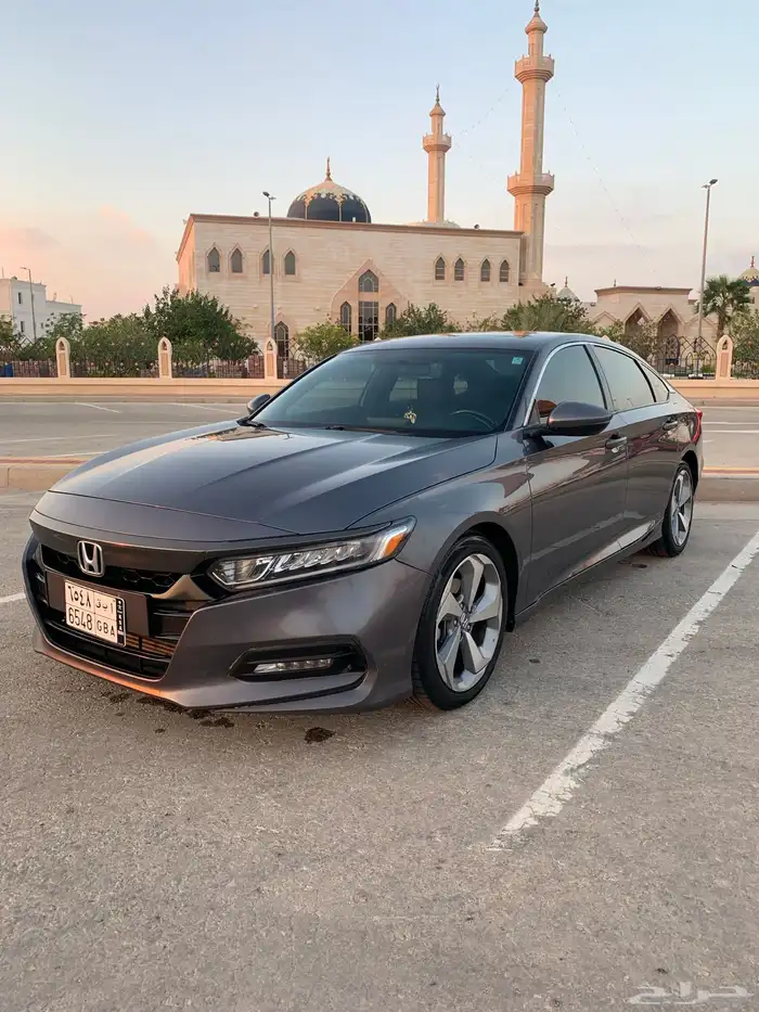 للبيع هوندا اكورد 10