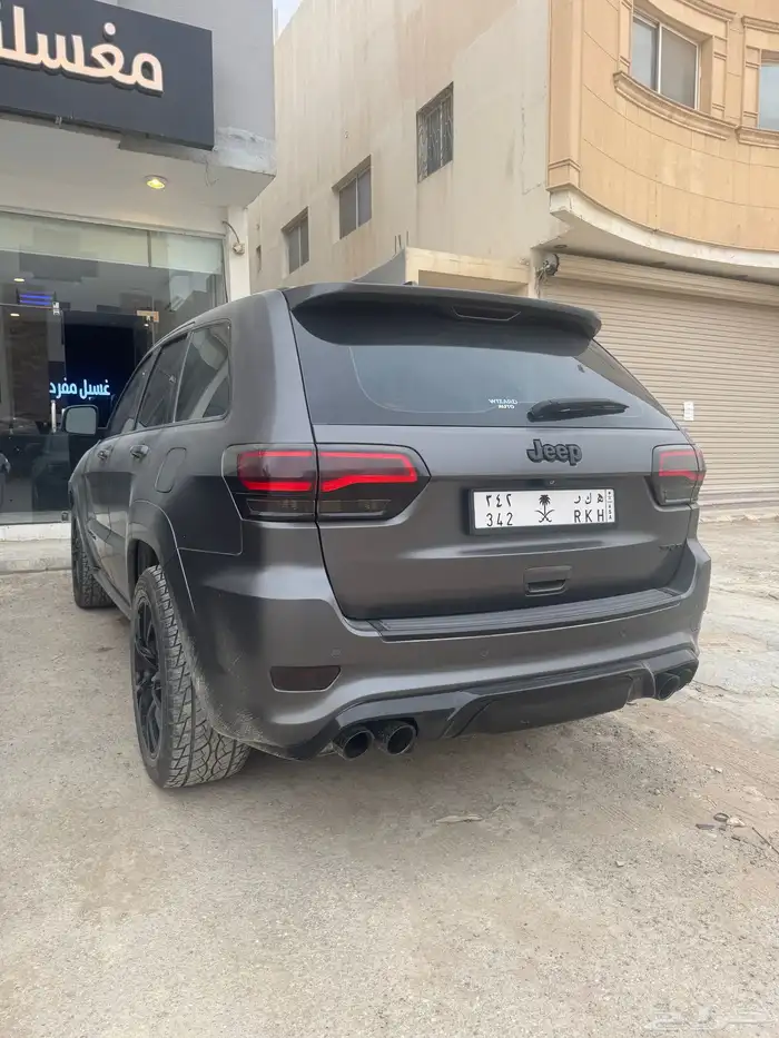 جراند شيروكي SRT 2015 6