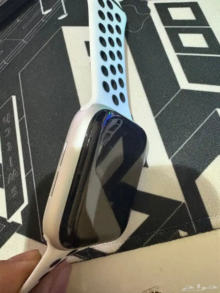 ساعة Apple 2