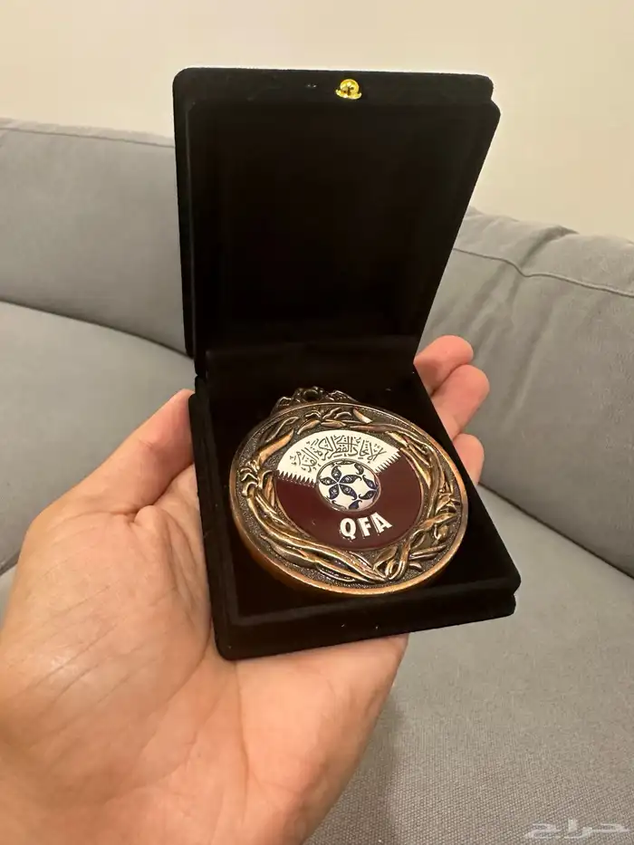 ميداليتان الاتحاد القطري لكرة القدم (QAF) 2009-2010 4