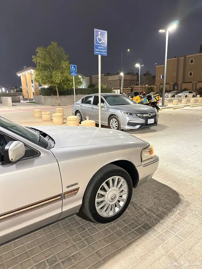فورد قراند ماركيز 2009 فل كامل 2