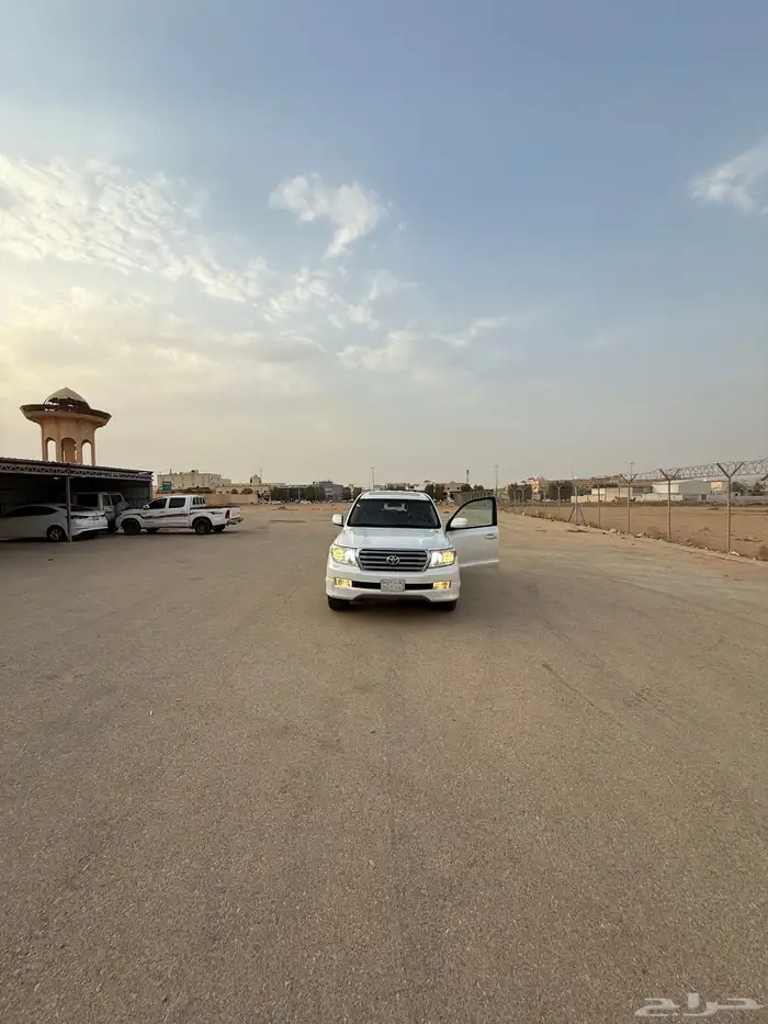 لاندكروزر VXR 2009 13