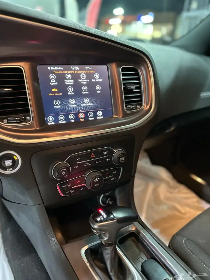 دودج تشارجر 2021 اسود RT هيمي V8 5.7 معرض(عبيد الرشيدي) 25