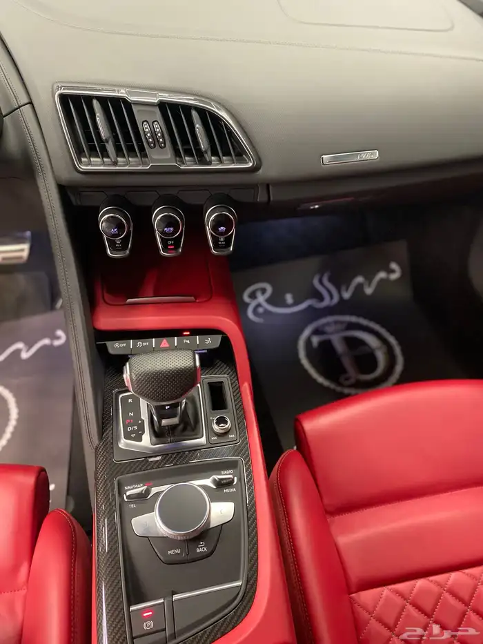 اودي R8 9