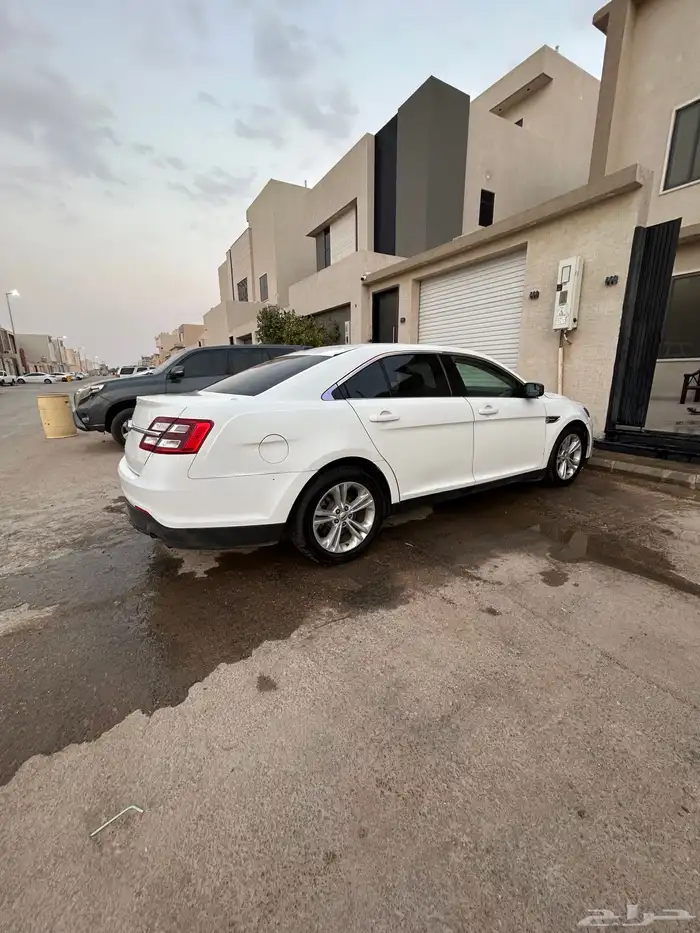 فورد تورس 2016 12