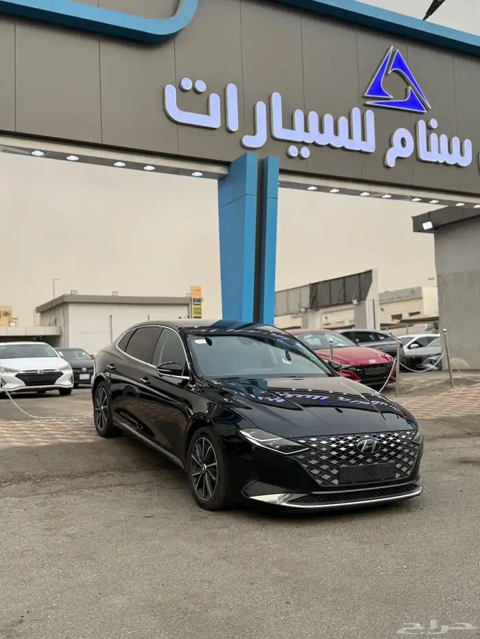 هونداي أزيرا 2021(بنزين 6V) فل الفل بدون بانوراما 0