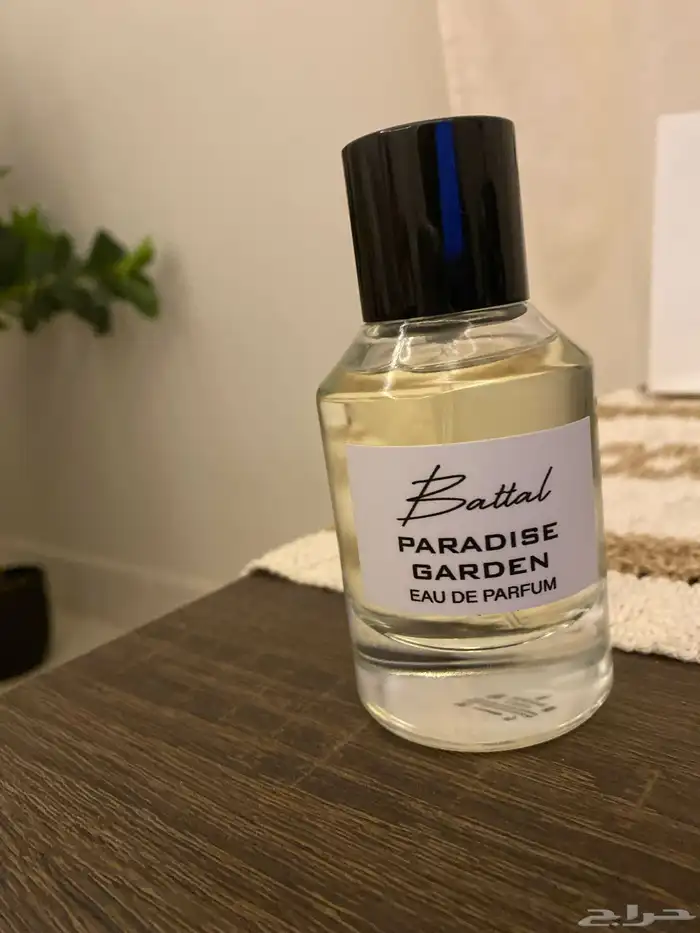 مجموعة عطور شخصية مستخدمة للبيع 10