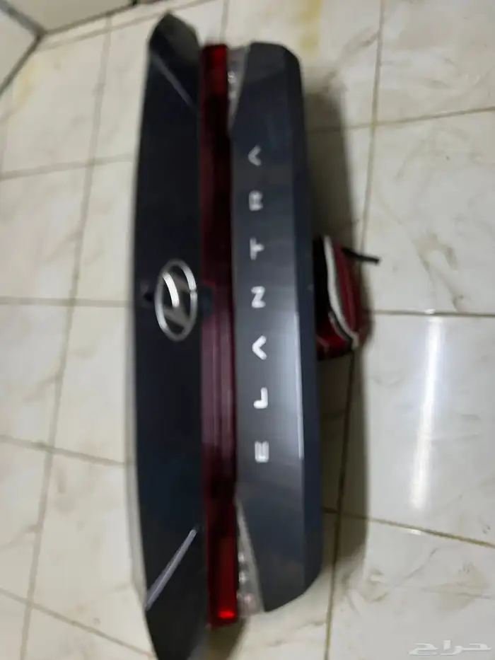 باب خلفي النترا شنطه 2