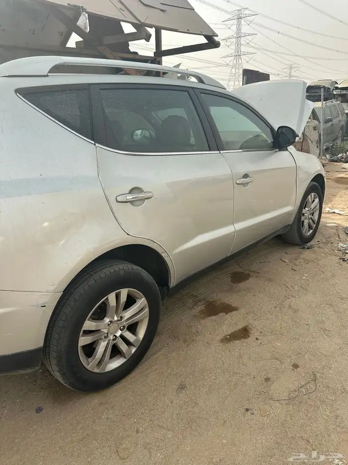 جيلي Gx7 suv قطع غيار تشليح 1
