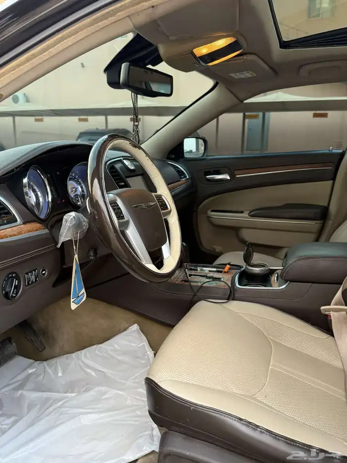 كرايسلر 2014 معدل srt 8