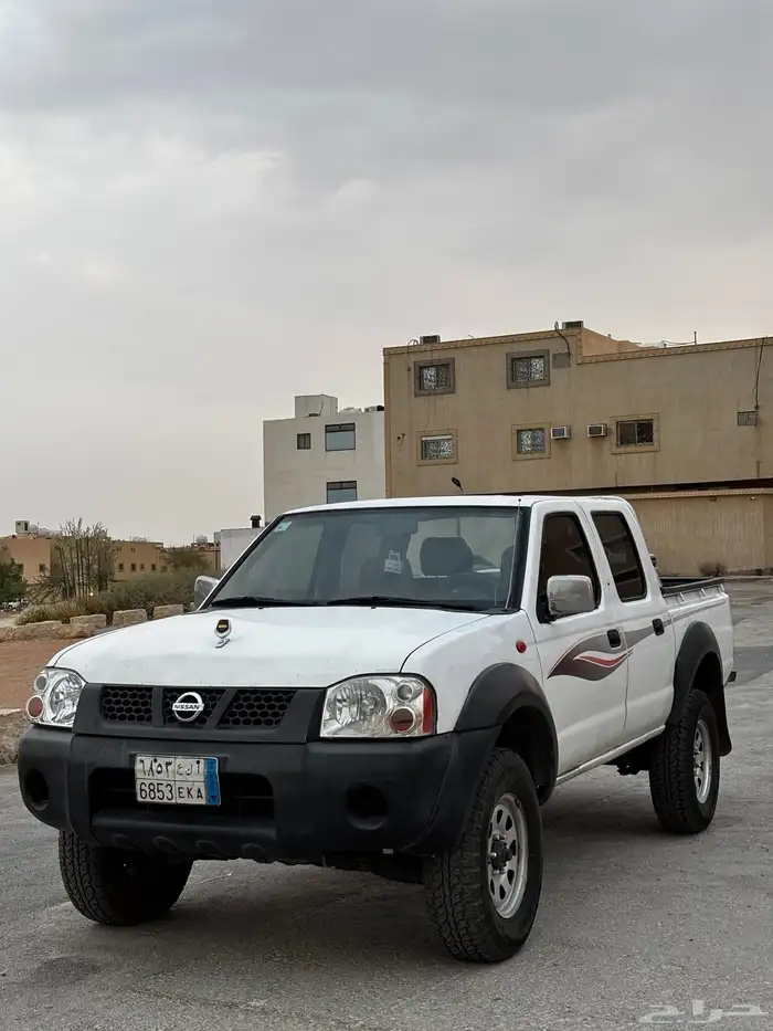 نيسان ددسن دبل 2011 4