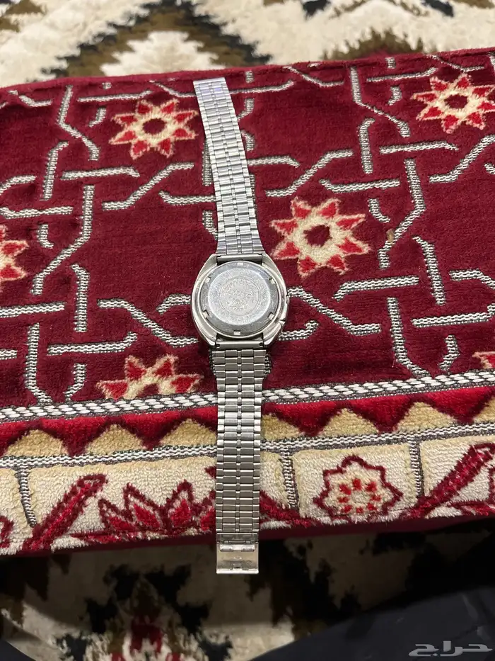 ساعه قديمه 2