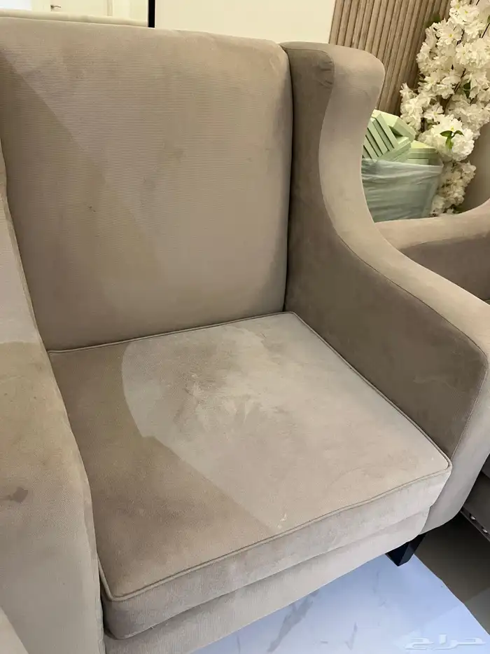 ثلاث كراسي كبيره 3