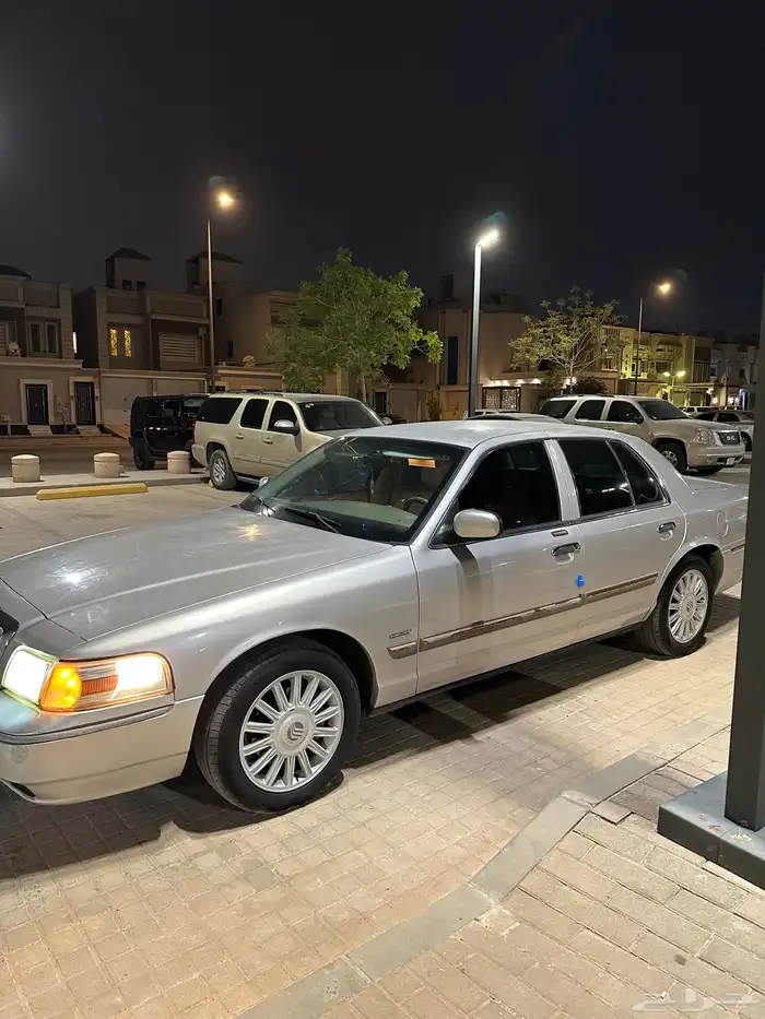 فورد قراند ماركيز 2009 فل كامل 4