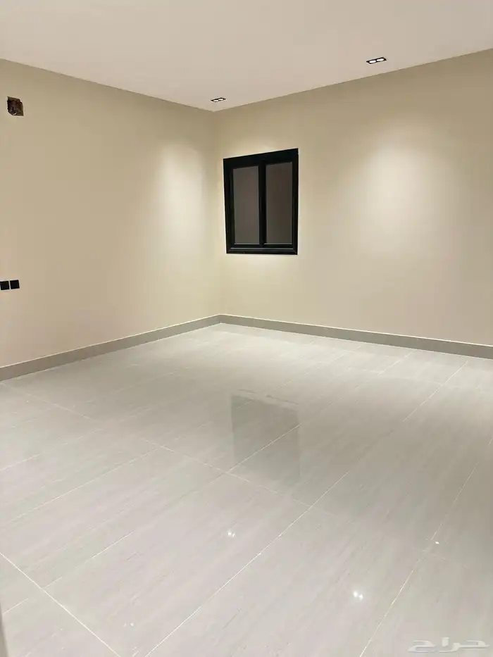 شقة جديدة حي غصون المساحة كبيره 360 3