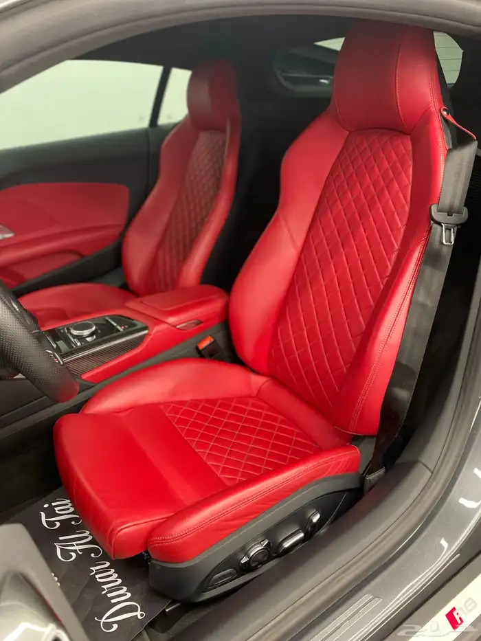 اودي R8 11