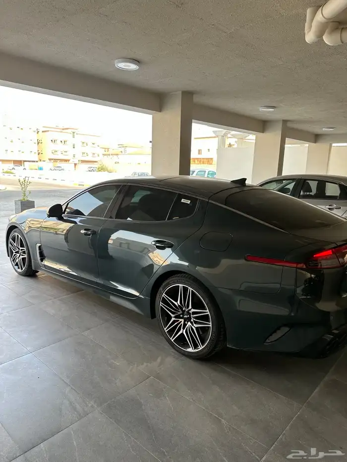 كيا ستينجر GT 2023 ممشى 9500 للتنازل 8