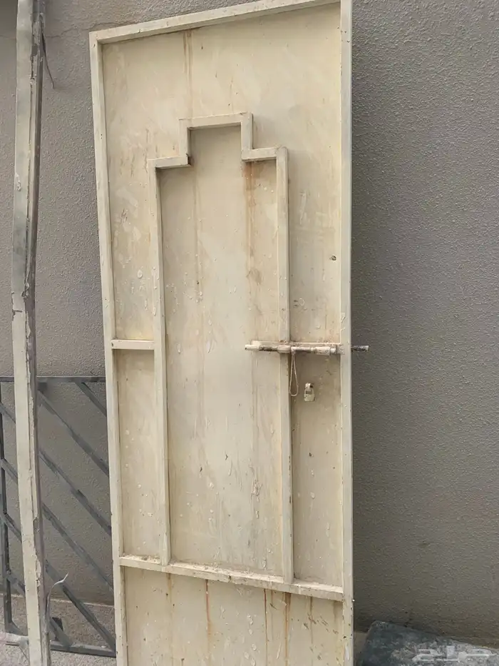باب حديد 1