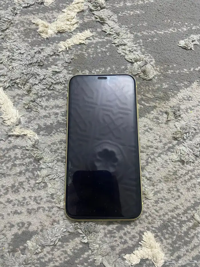 جوالXR للبيع البطاريه 69 القيقا 64 الجوال مستخدم 7 أشهر 3