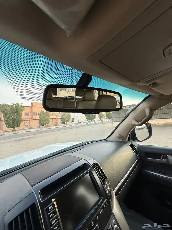 لاندكروزر VXR 2009 23