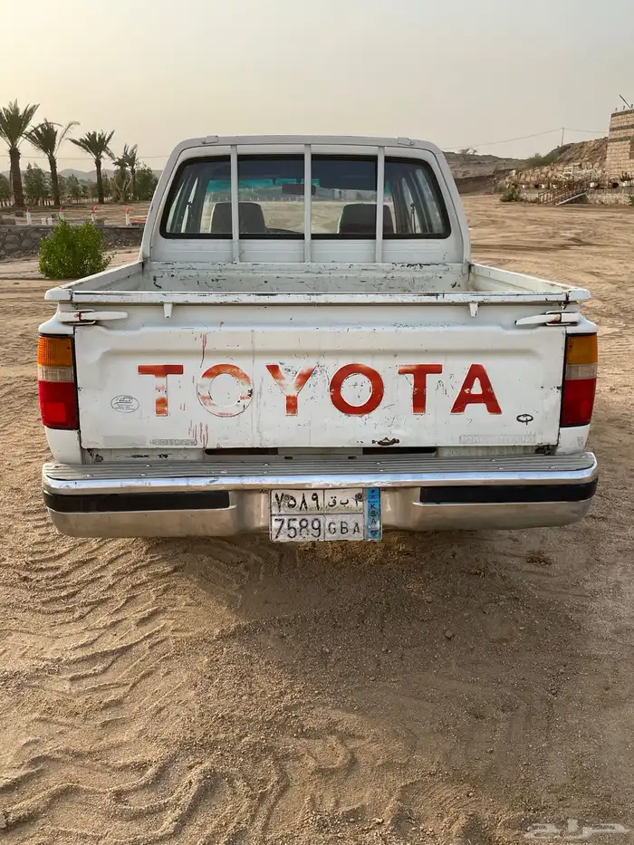 هايلوكس 93 GLX للبيع 1