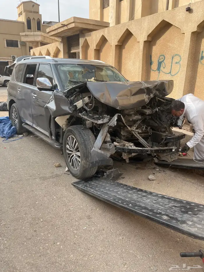 بلاتنيوم 2021 الممشى 189 الف للبيع تشليح 1