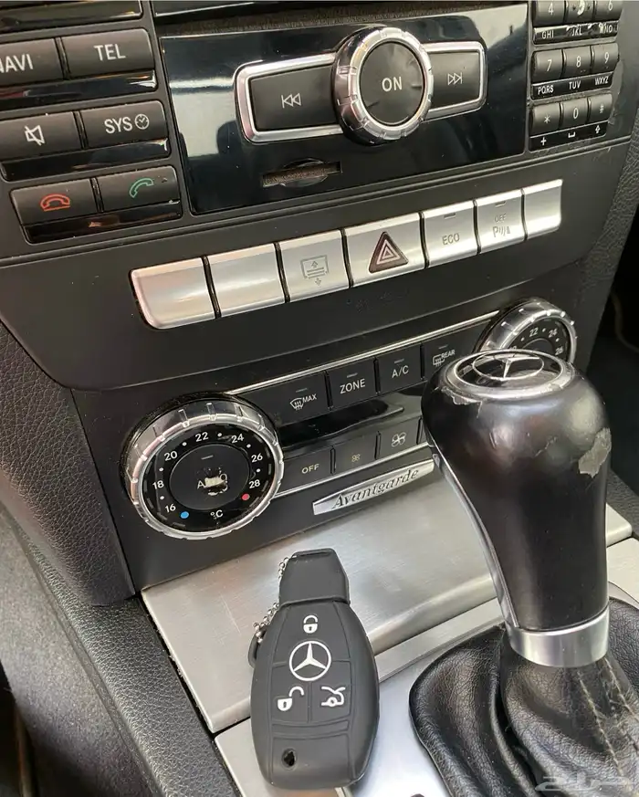 مرسيديس C200 الجفالي موديل 2012 30
