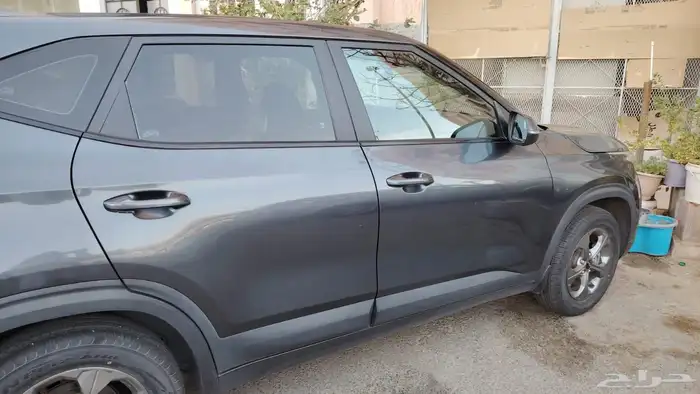 كيا سيلتوس نصف فل بحالة ممتازة ممشى 80 1