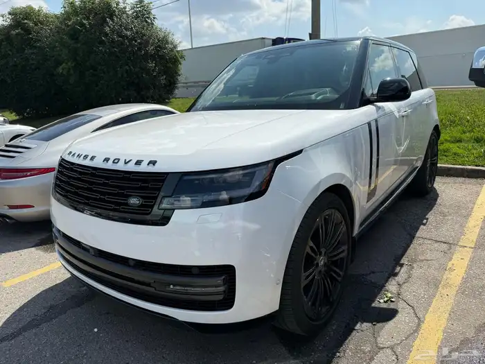 للبيع رانج روفر 2024 - V8 وارد كندا بسعر بطل 0