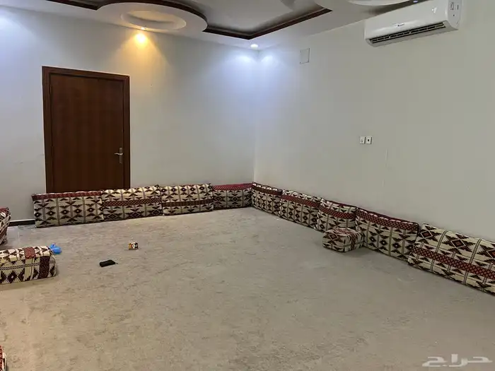 مساند تراثيه للبيع  العدد20 2