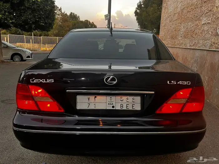لكزس 2001 430 6