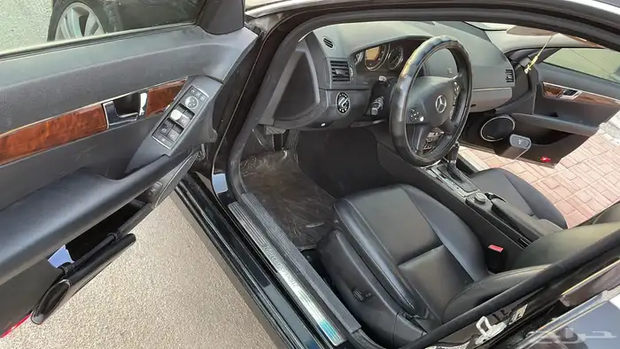 للبيع مرسيدس C300 موديل (2008) For Sale  Mercedes-Benz C300 4