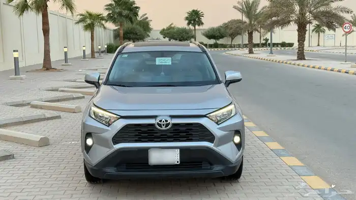 تويوتا راف فور XLE بنزين دبل فتحة سقف 2022 21
