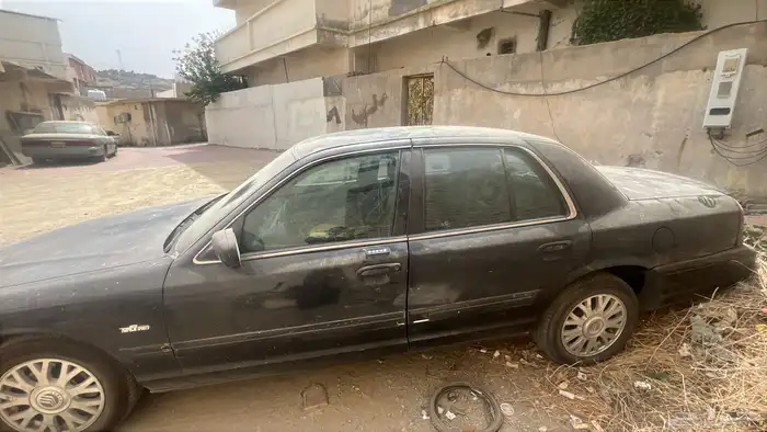 فورد مارودر 2003 فل كامل 0