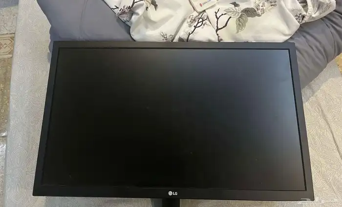بي سي pc مع شاشة وكيبورد وماوس 5